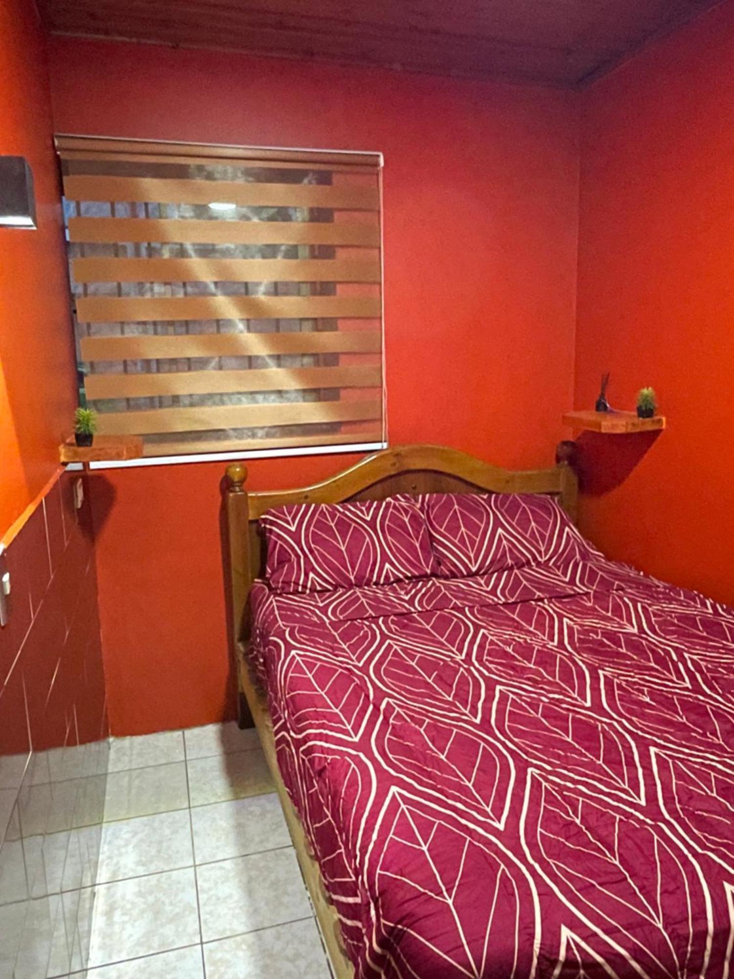 Bed and breakfast Residencial Don Santiago 3*